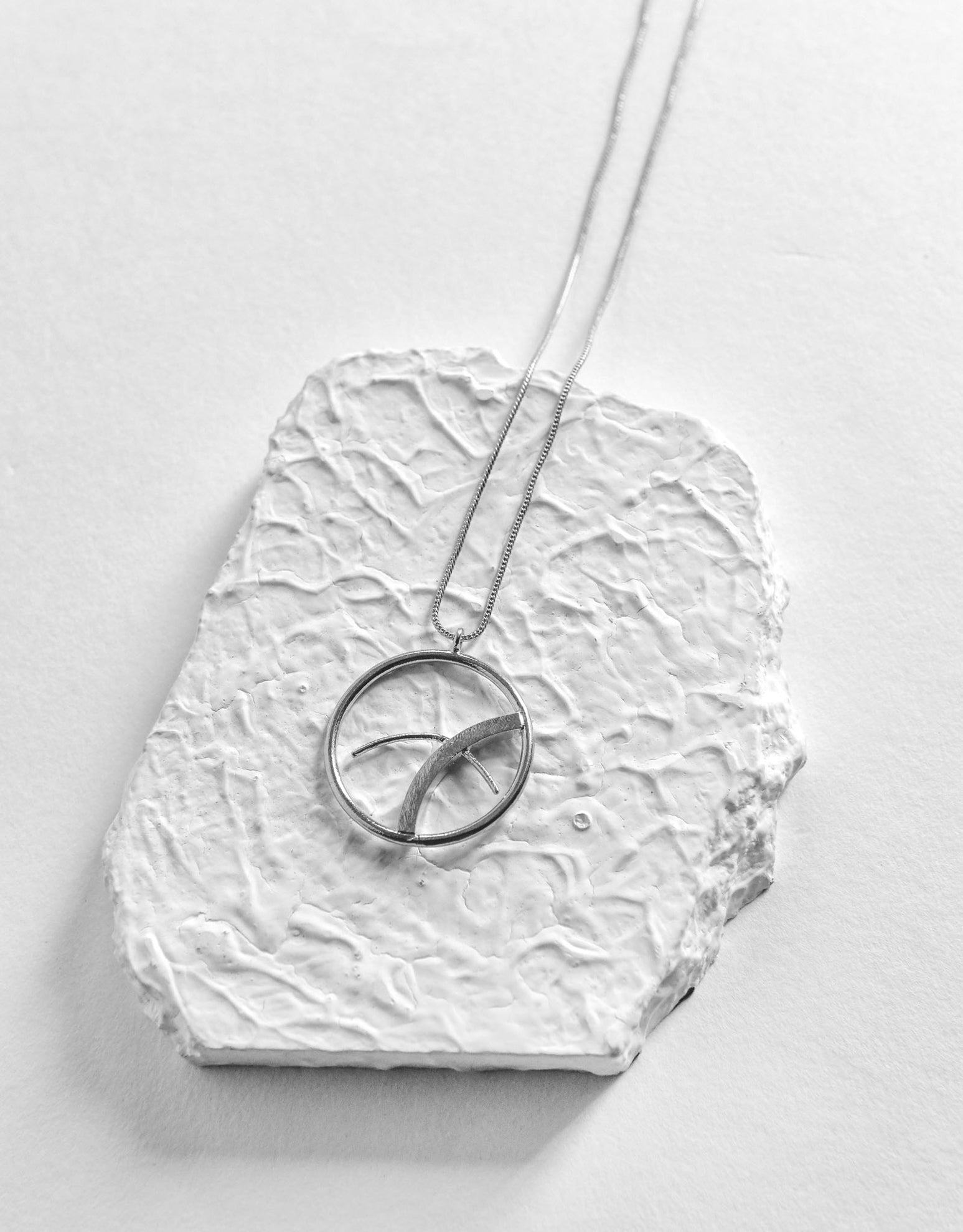 Eda Charm Neckpiece - CiceroniDE'ANMA