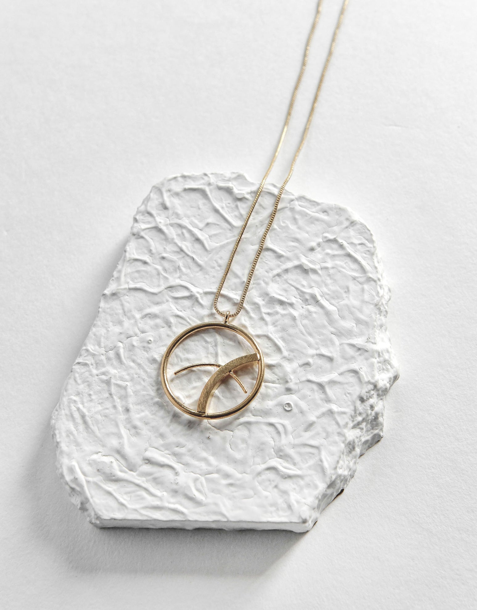 Eda Charm Neckpiece - CiceroniDE'ANMA