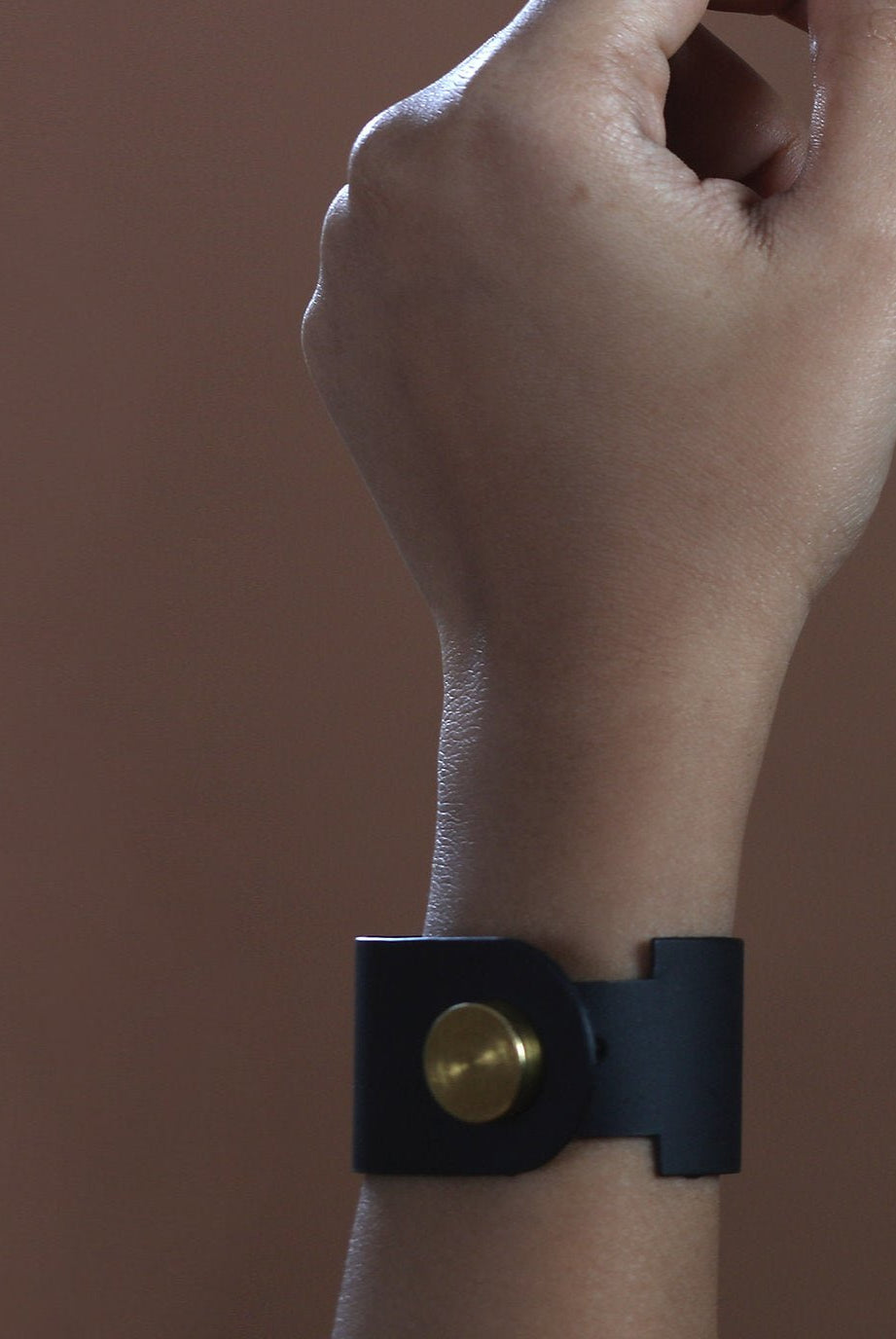 Element Handcuff cum Neckpiece - CiceroniNO.NA.MÈ