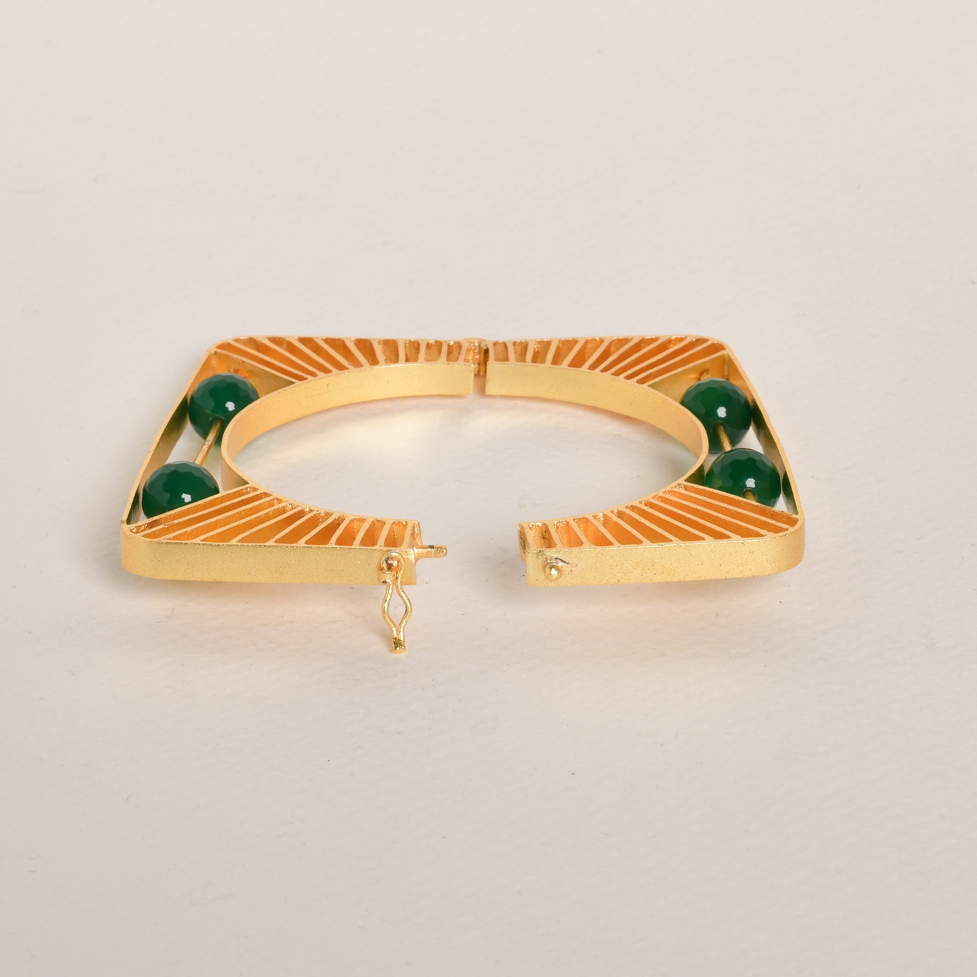 Emerald Enchantment Bracelet - CiceroniBraceletsZaza by Somya