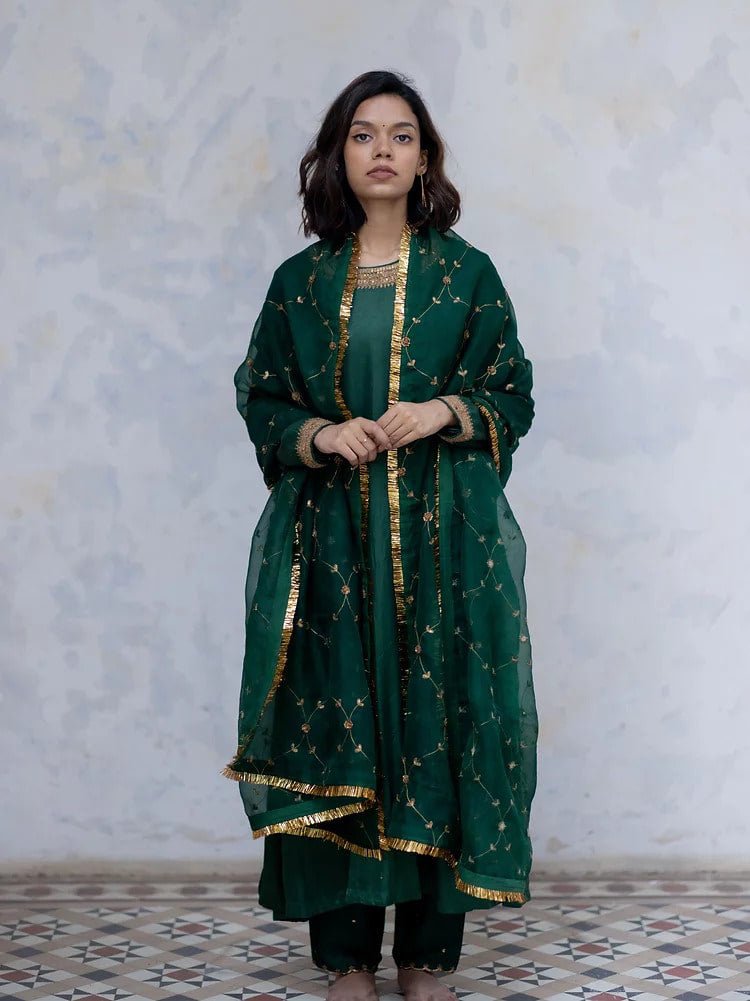 Emerald Padmini Jaal Odhani - CiceroniNirjara