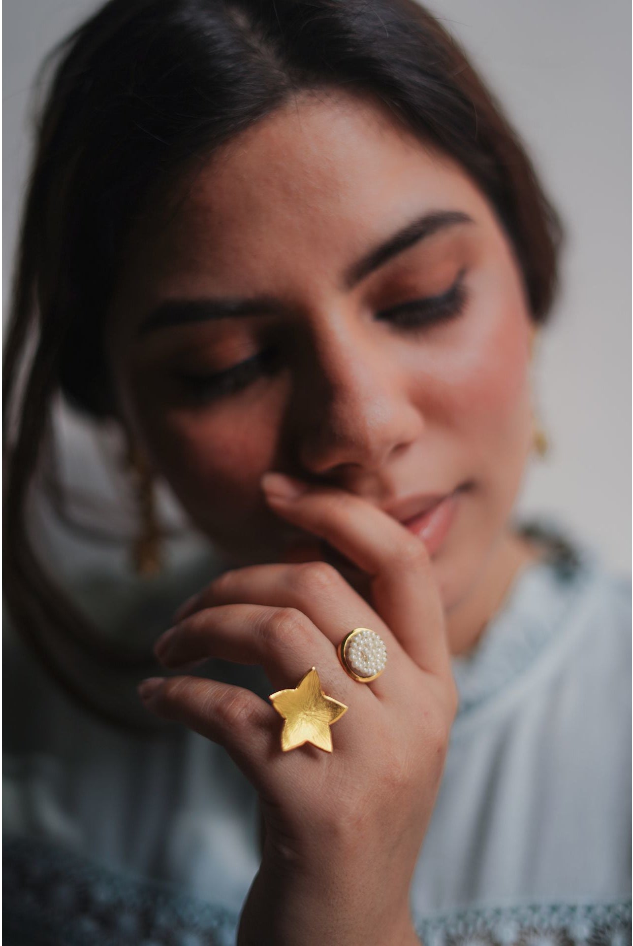 Flower and Bud Ring in Gold - CiceroniAarjavee