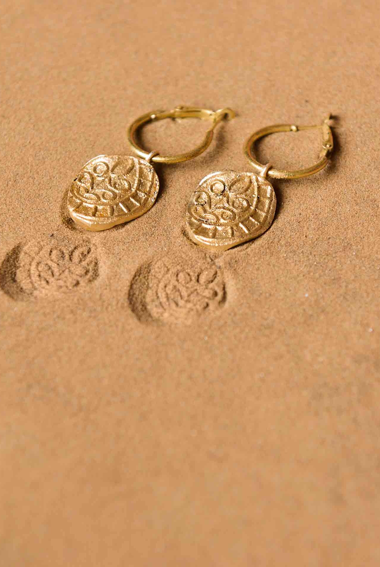 Fossil Hoops - CiceroniEarringsStudio Kassa