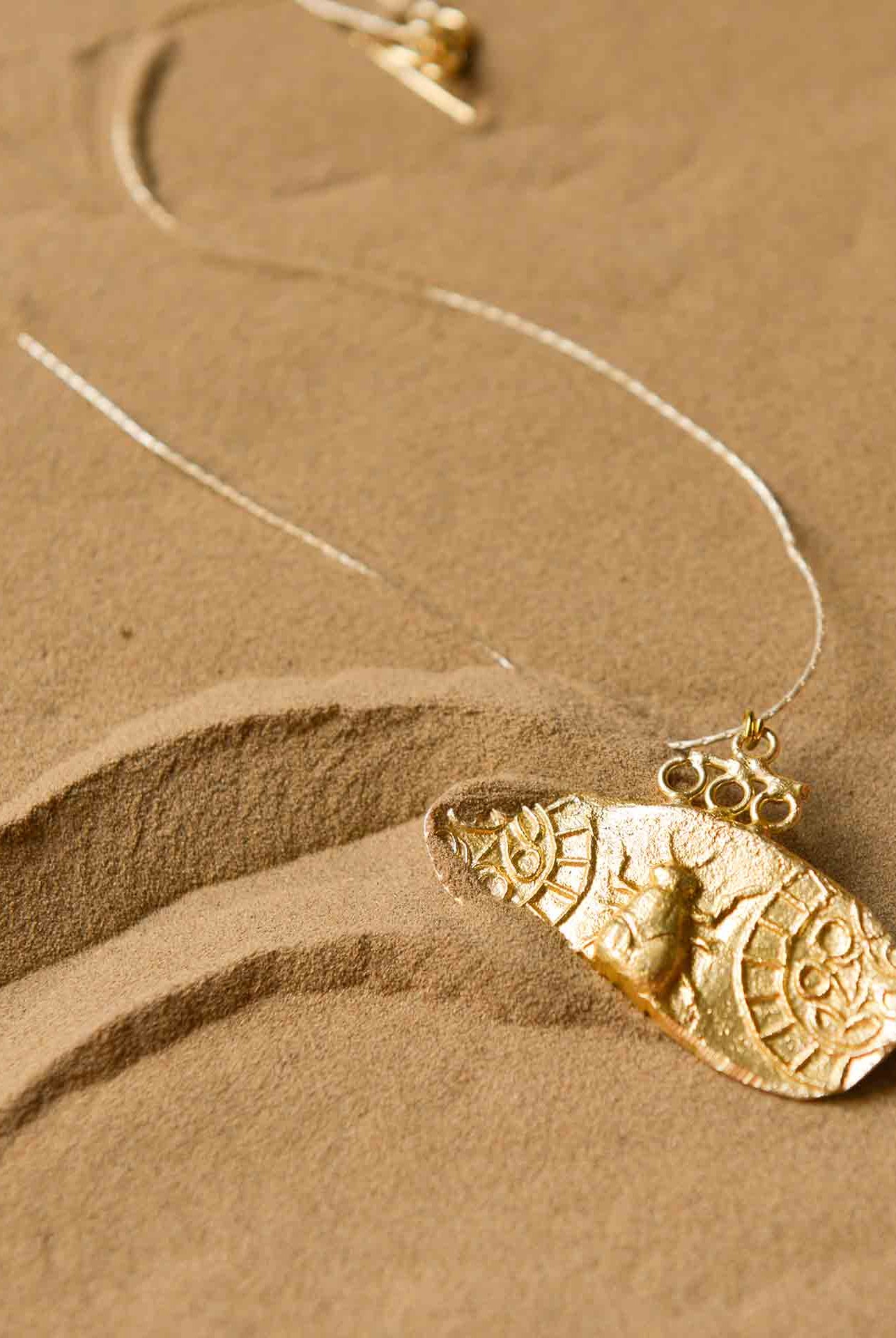 Fossil Pendant - Bugs Elongated - CiceroniPendantStudio Kassa