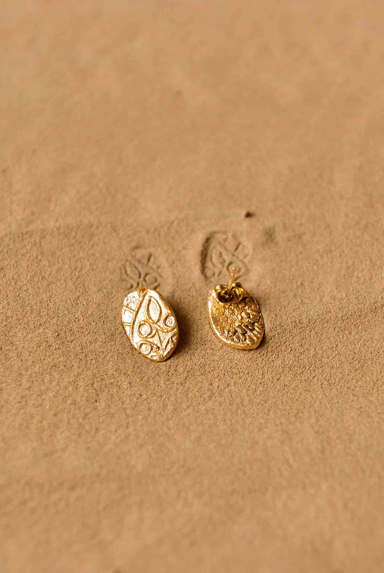 Fossil Stud - Elongated - CiceroniStudsStudio Kassa