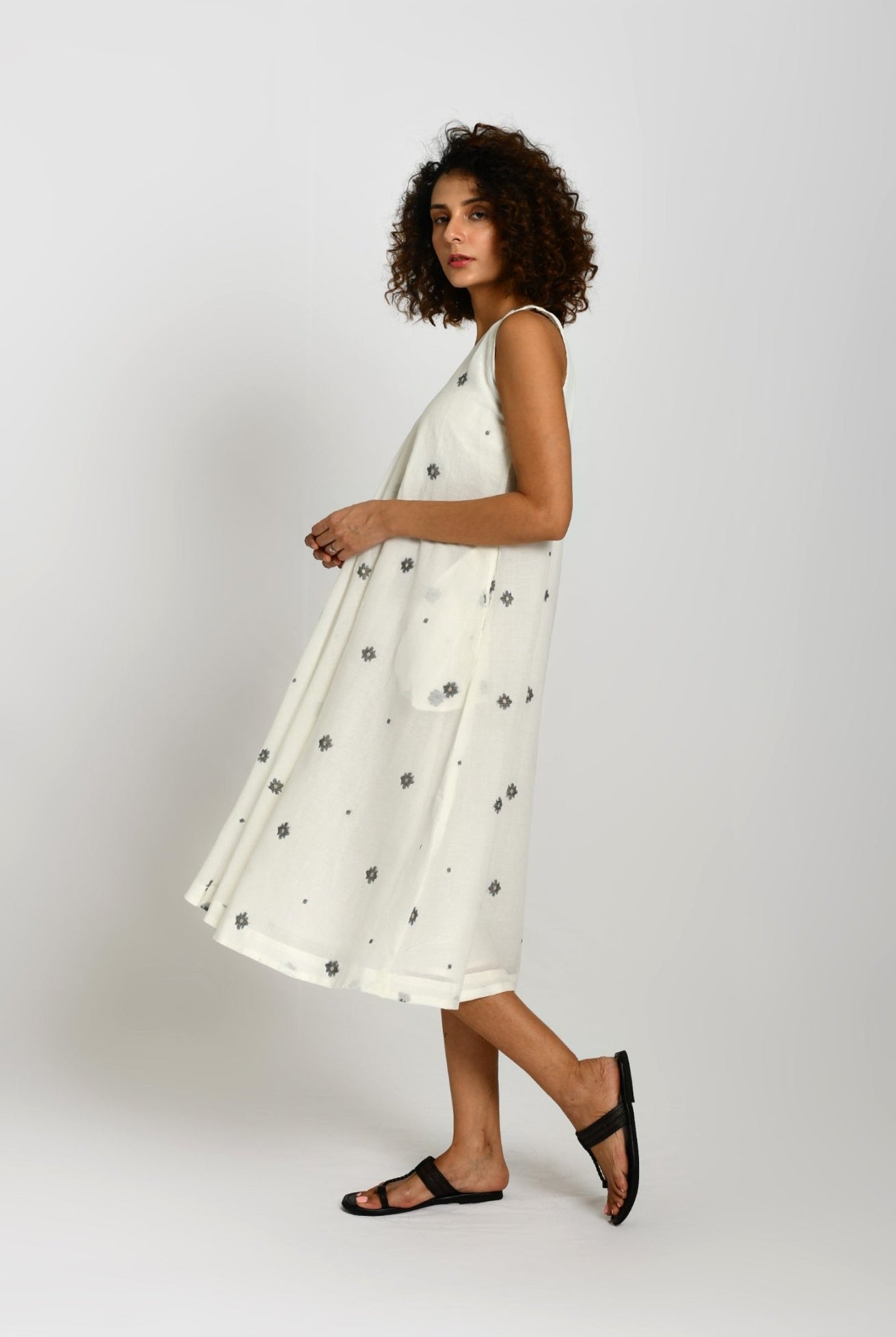 Front Flare Jamdani A- Line Dress- White - CiceroniDressesHiranya