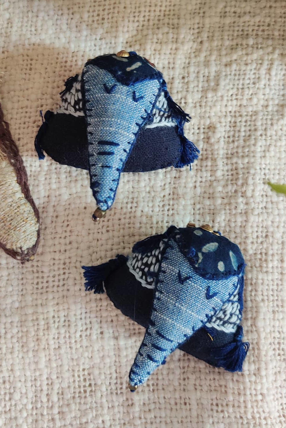 Gajah, The Companion Brooch - CiceroniD I T I
