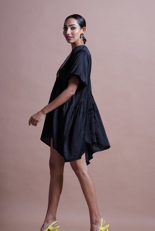 Giant Granadilla Dress - CiceroniDressesEkastories