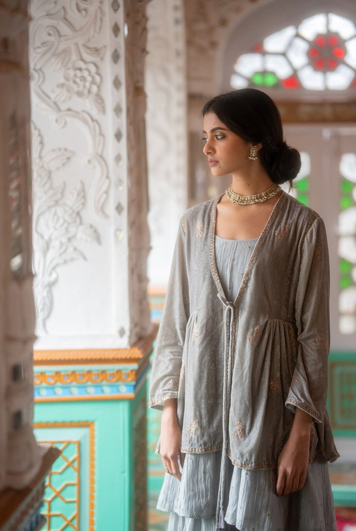 Grey Sidra Jacket - CiceroniJacketsNirjara
