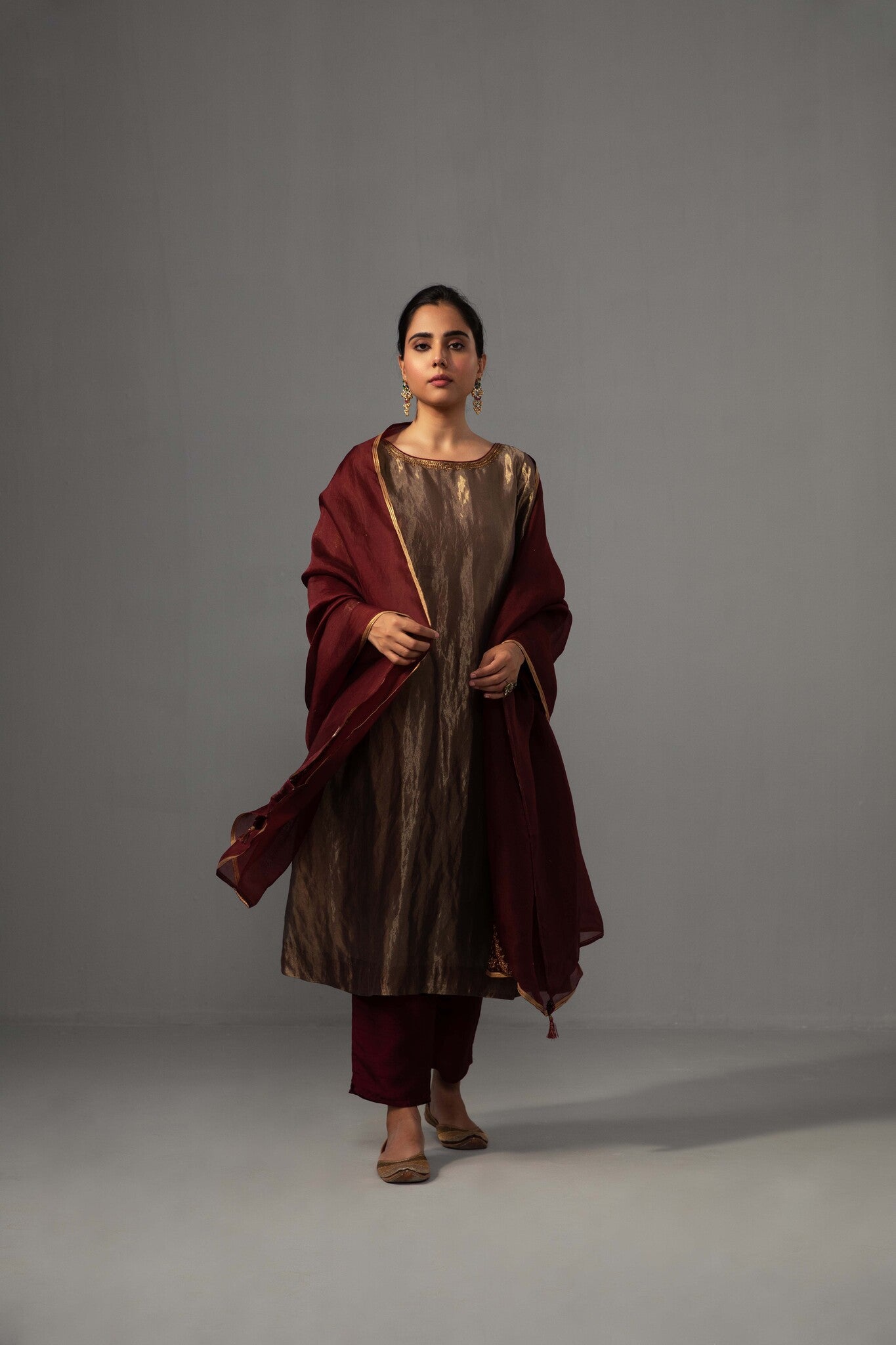 Gulnaaz Tissue Set - Gold - CiceroniKurta Set, Festive wearLabel Shreya Sharma