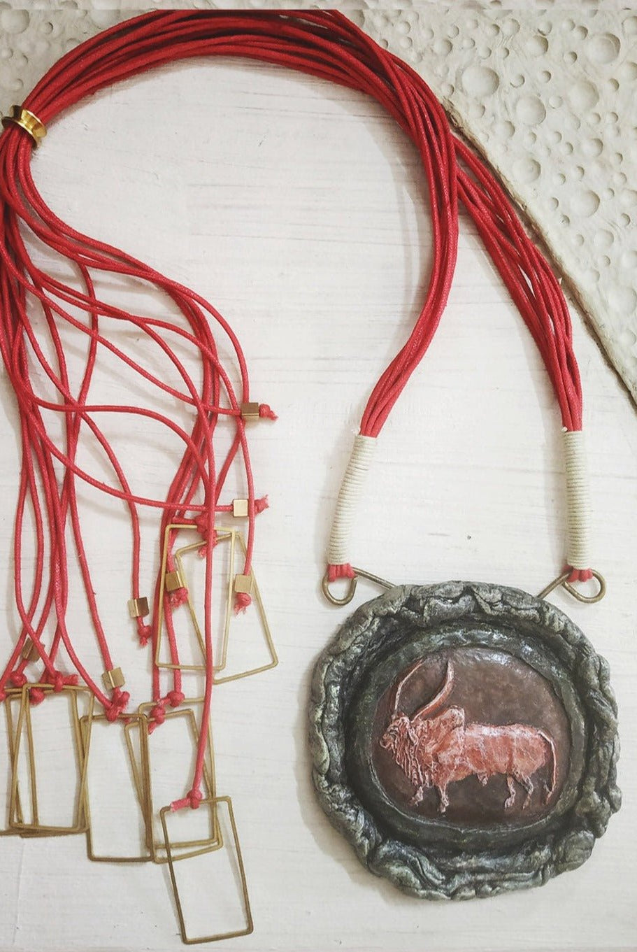 Harappan Bull Seal Pendant - Red and Grey - CiceroniNeckpieceAranya Earthcraft