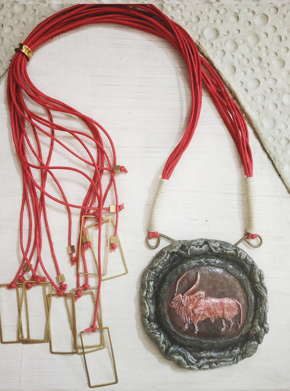 Harappan Bull Seal Pendant - Red and Grey - CiceroniNeckpieceAranya Earthcraft