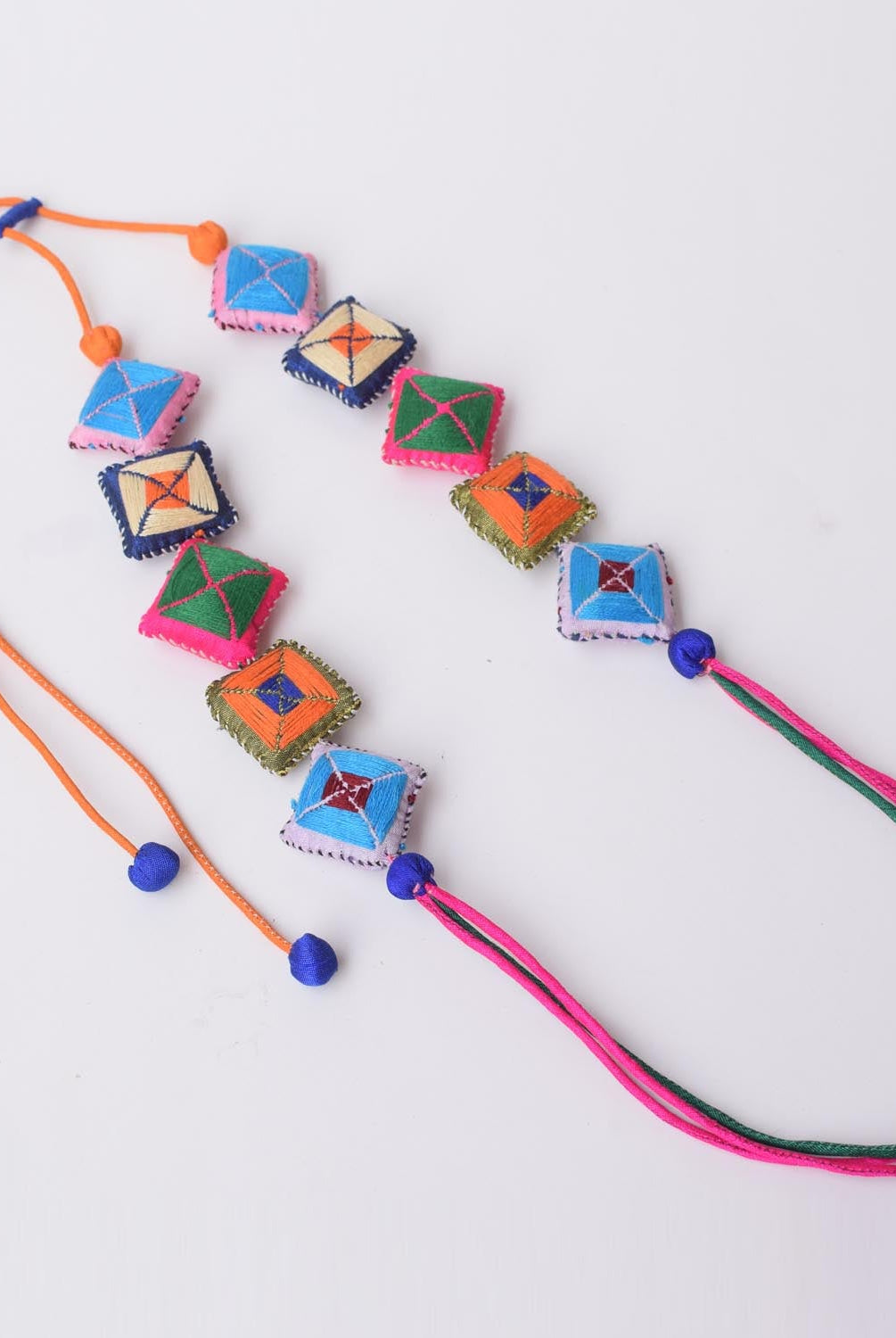 Heeya Neckpiece - CiceroniNeckpiecePaulami