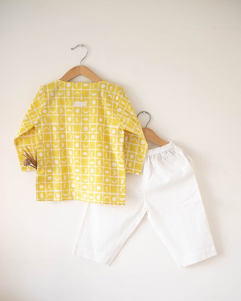 'I want to be like grandpa’ Unisex Kurta Pajama Set in Yellow Moon Chase Hand Block Print - CiceroniKurta SetLove The World Today