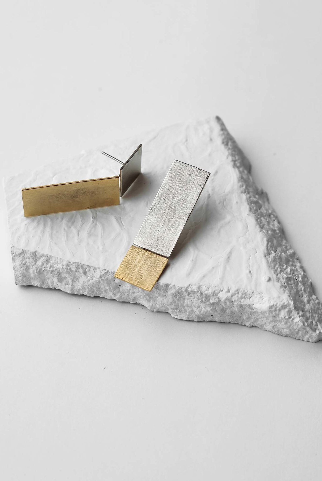 Imperfect Perfection Earrings - CiceroniDE'ANMA