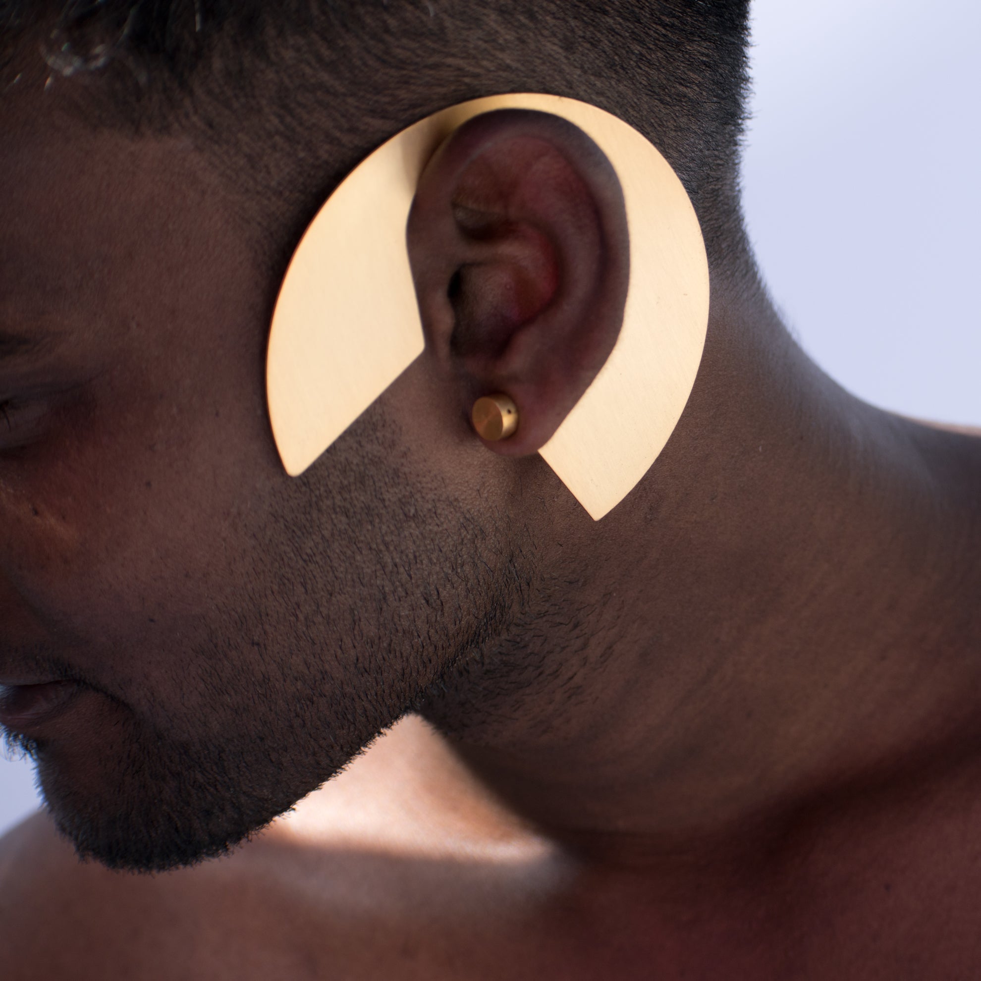 In One Round Earcuff - CiceroniNO.NA.MÈ