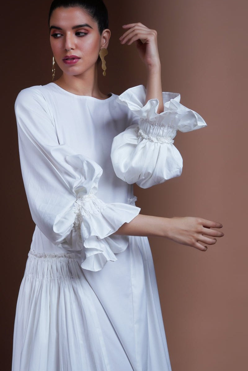 Incarnata Alba Dress - CiceroniDressesEkastories