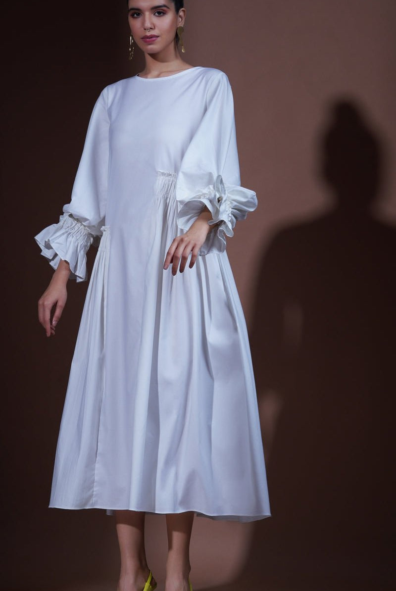 Incarnata Alba Dress - CiceroniDressesEkastories