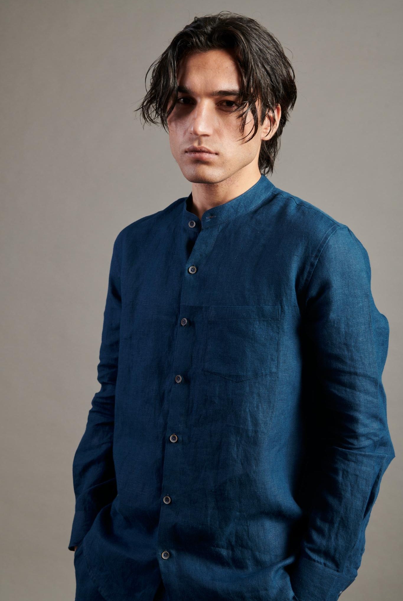 Indigo Linen Band Collar Shirt - CiceroniShirtsSaphed