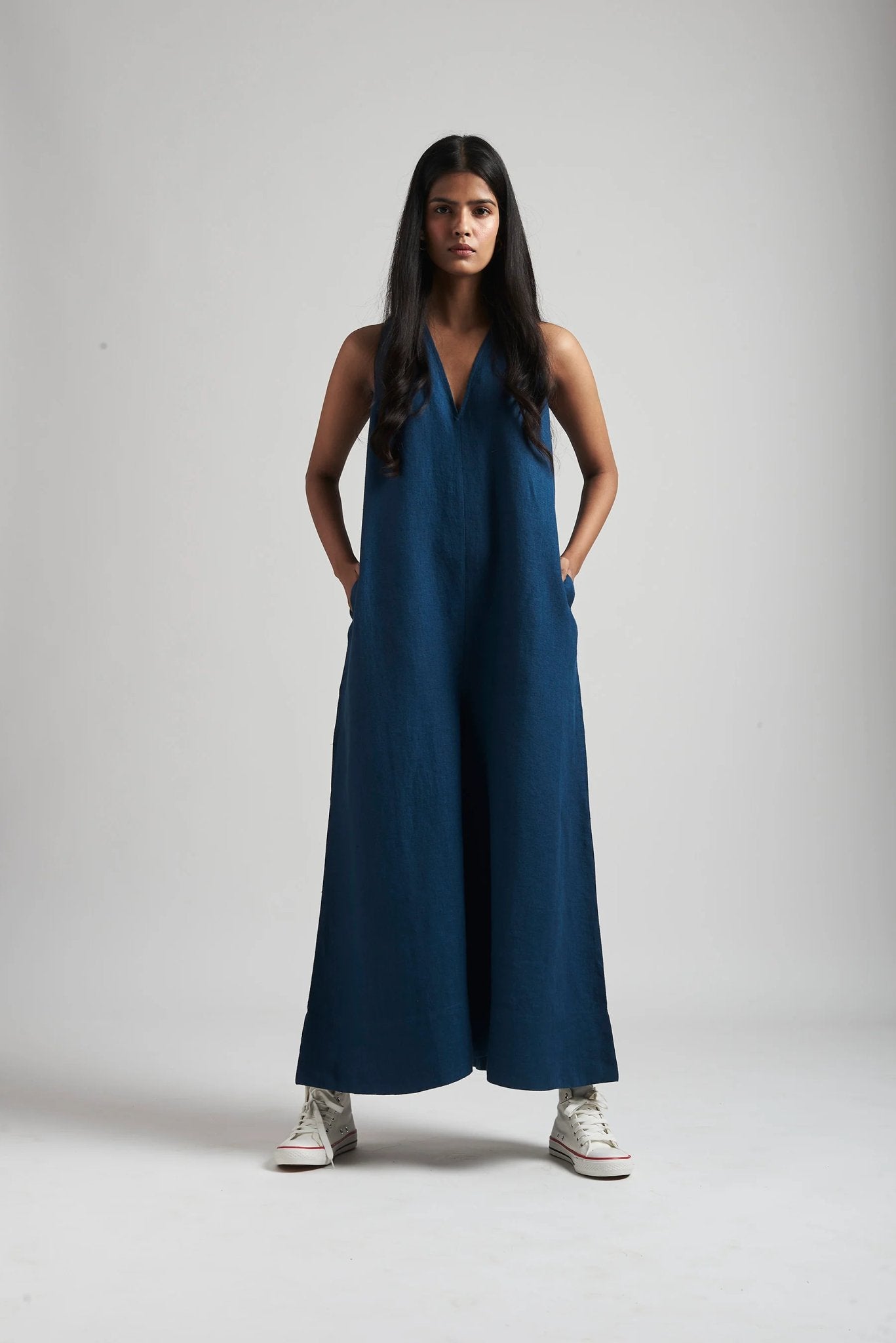 Indigo Linen Flared Jumpsuit - CiceroniJumpsuitSaphed
