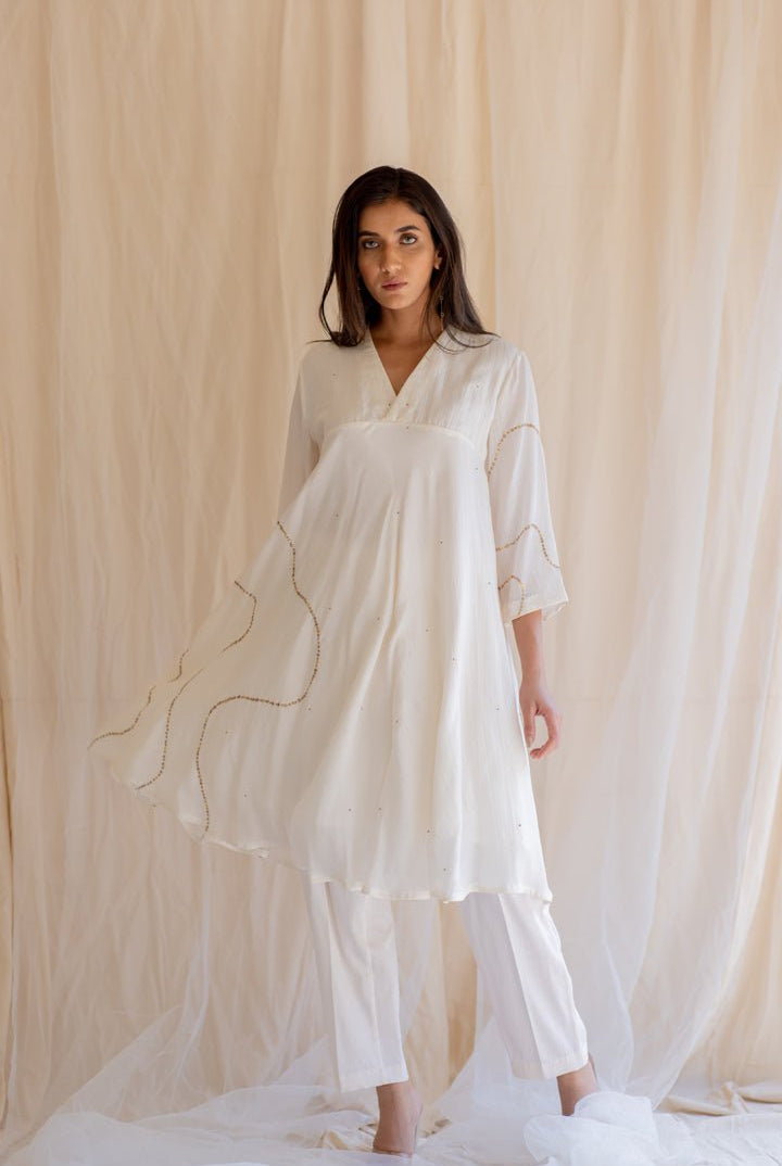 Ivory White Maheem Kurta Set - CiceroniNirjara