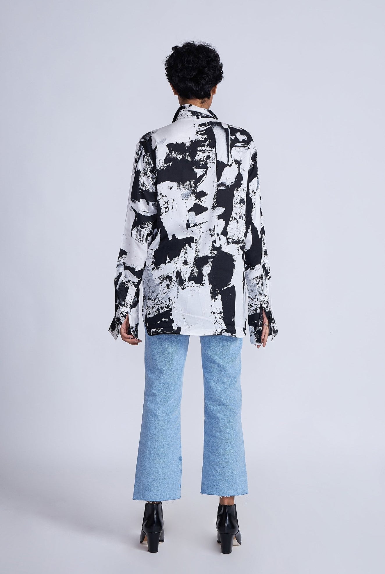 Kafka Embroidered Shirt - CiceroniShirtAdvait