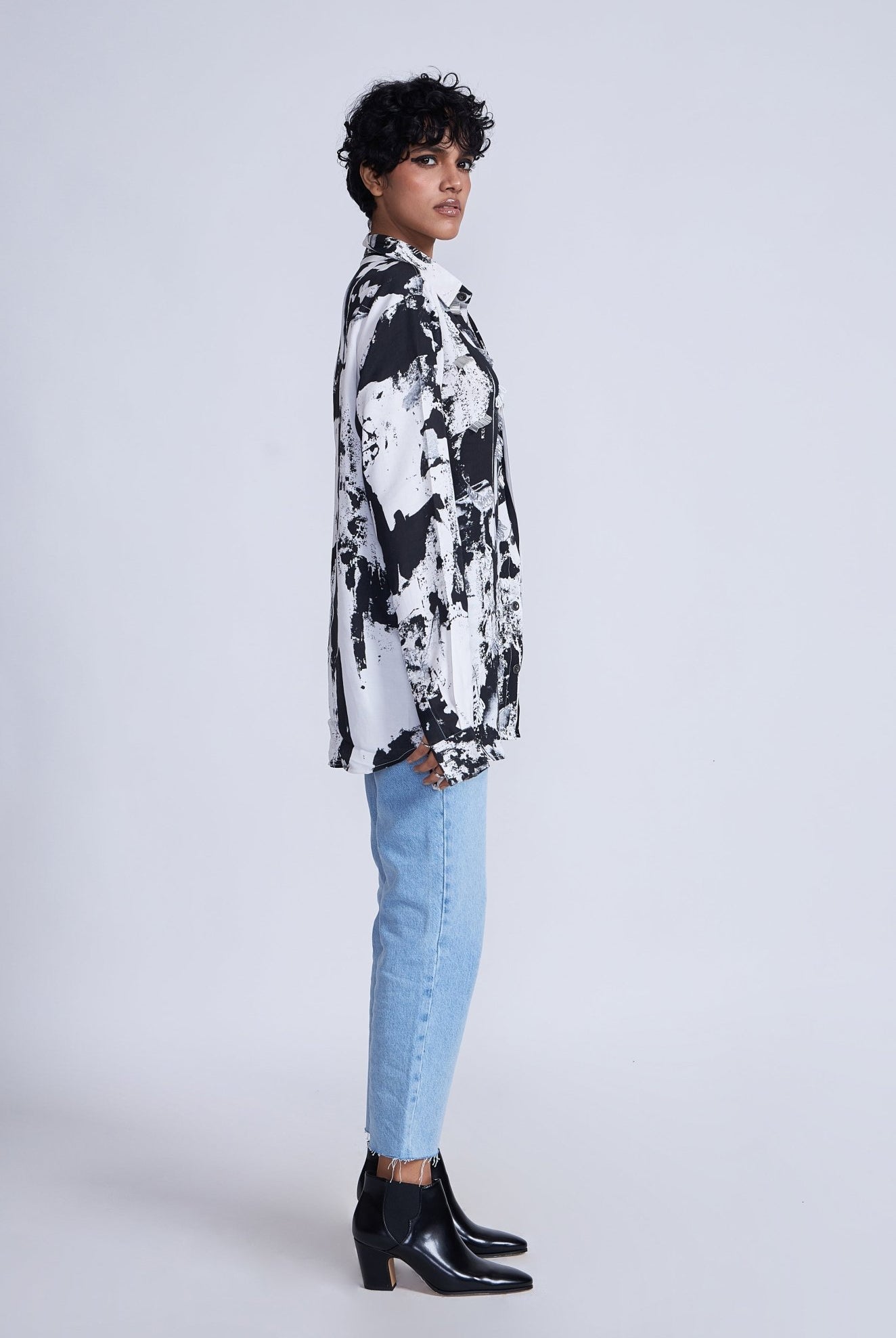 Kafka Embroidered Shirt - CiceroniShirtAdvait