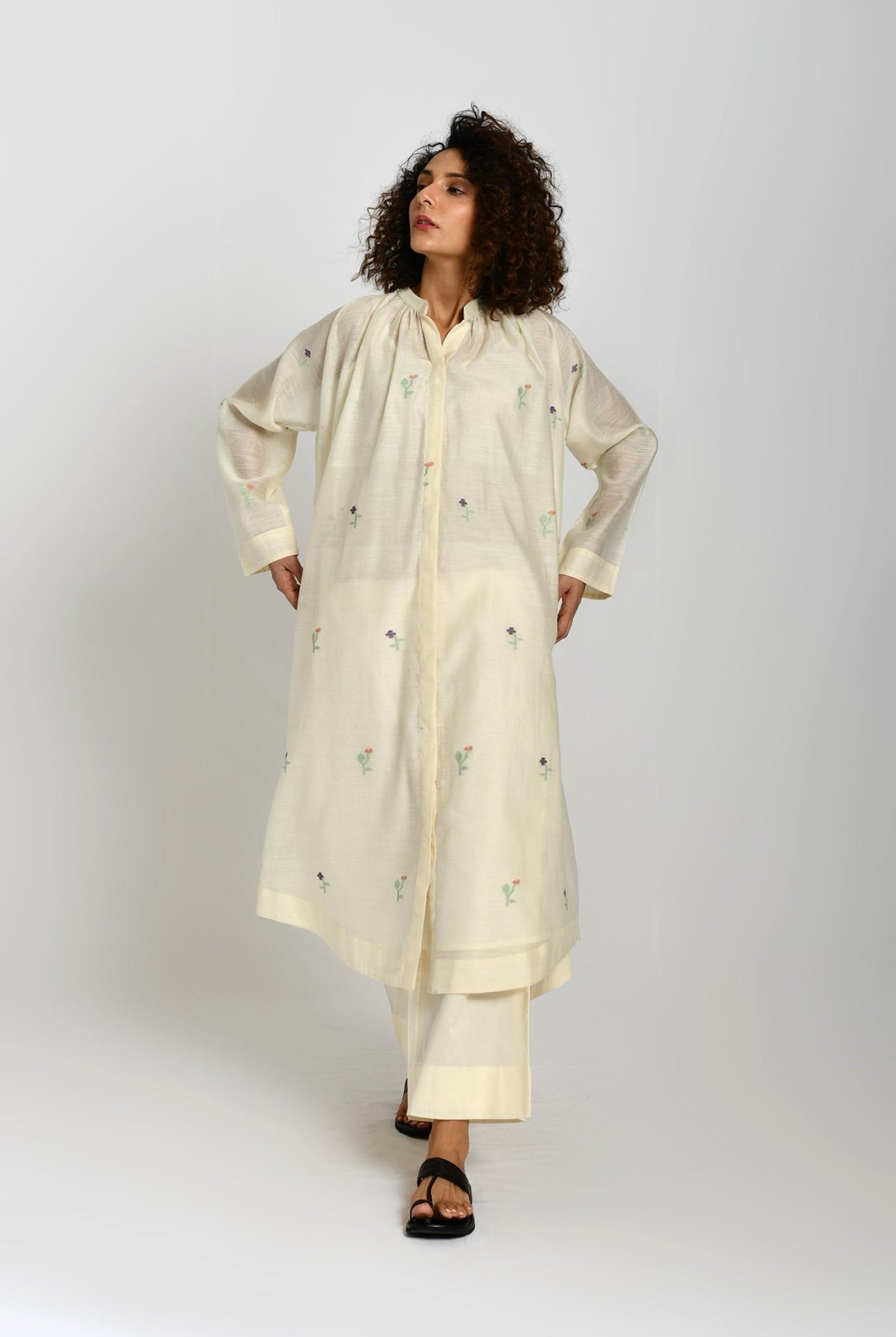 Khadi Silk Neck Gather Jamdani Co-ord Set- Off-white - CiceroniKurta setHiranya
