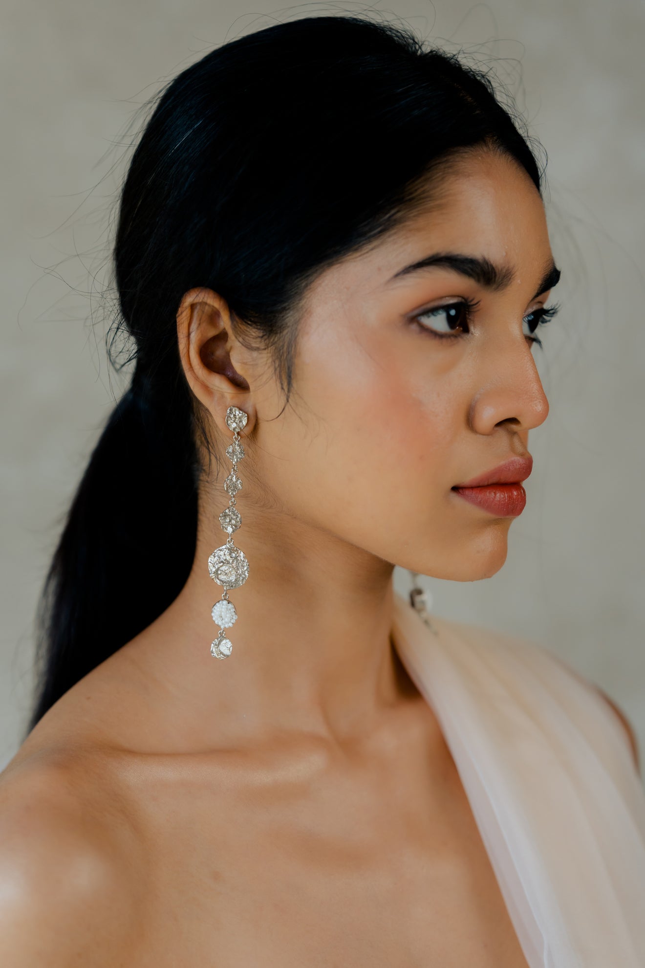 Khwaab Earrings - CiceroniAarjavee