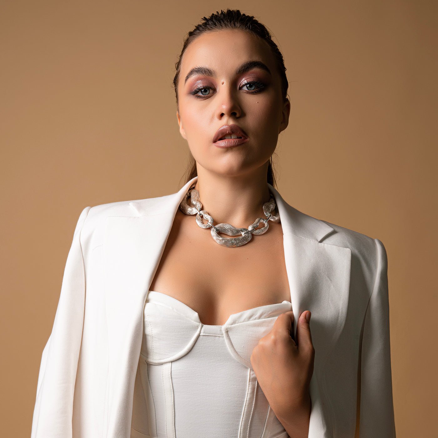 Knotty Link Necklace - CiceroniNeckpieceEquiivalence