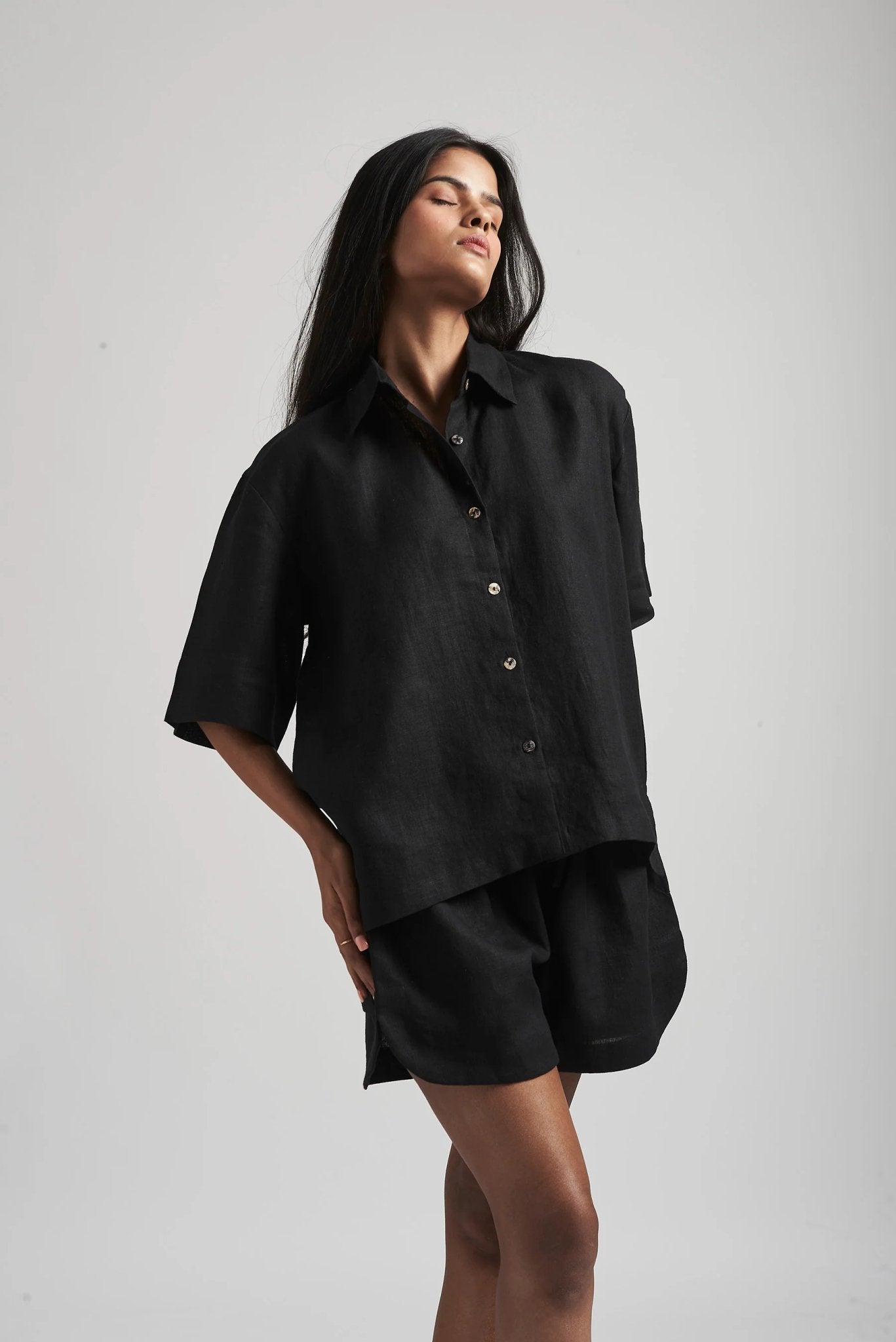 Kohl Linen Women's Shorts Set - CiceroniCo-ord SetSaphed
