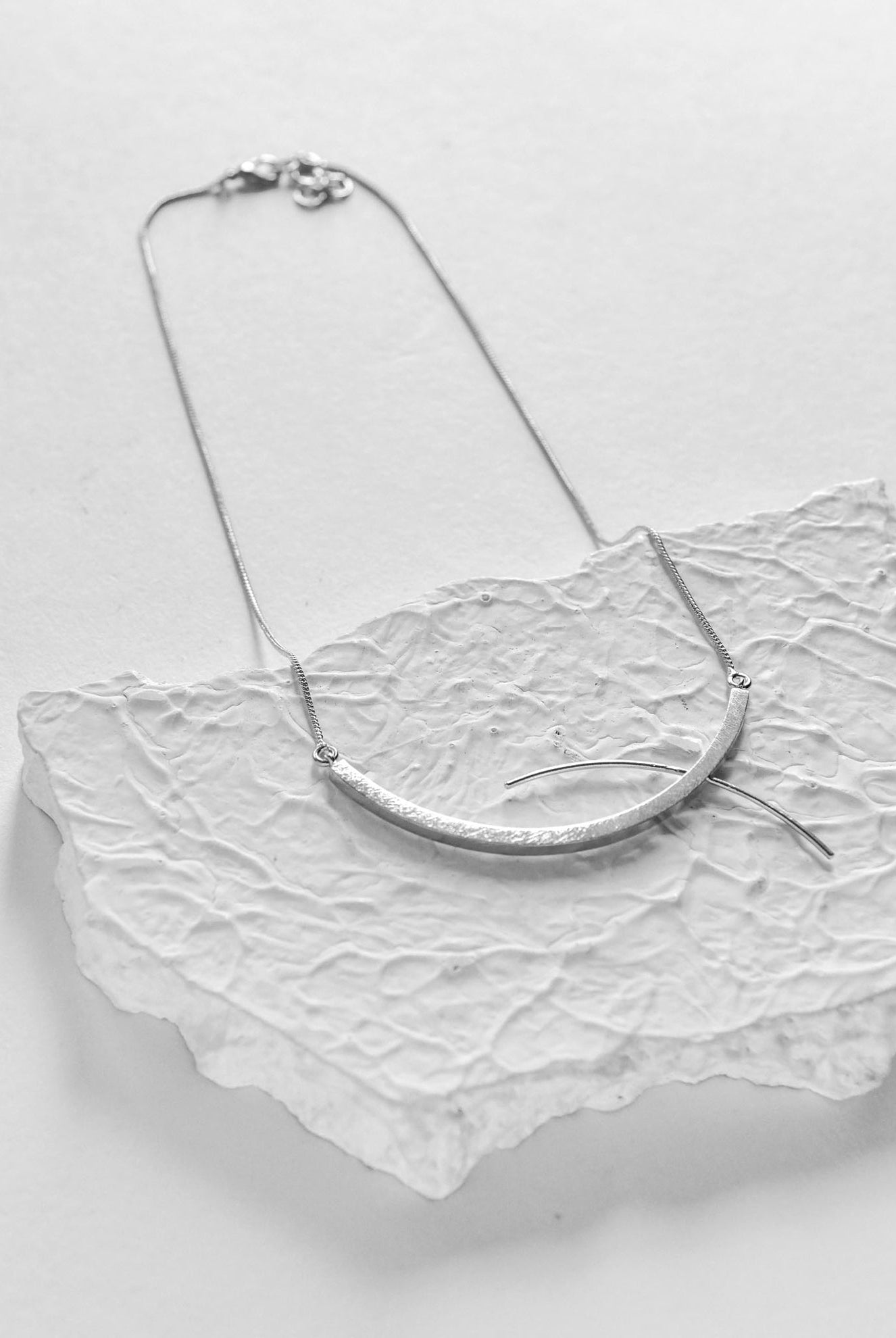 Koi Charm Neckpiece - CiceroniDE'ANMA