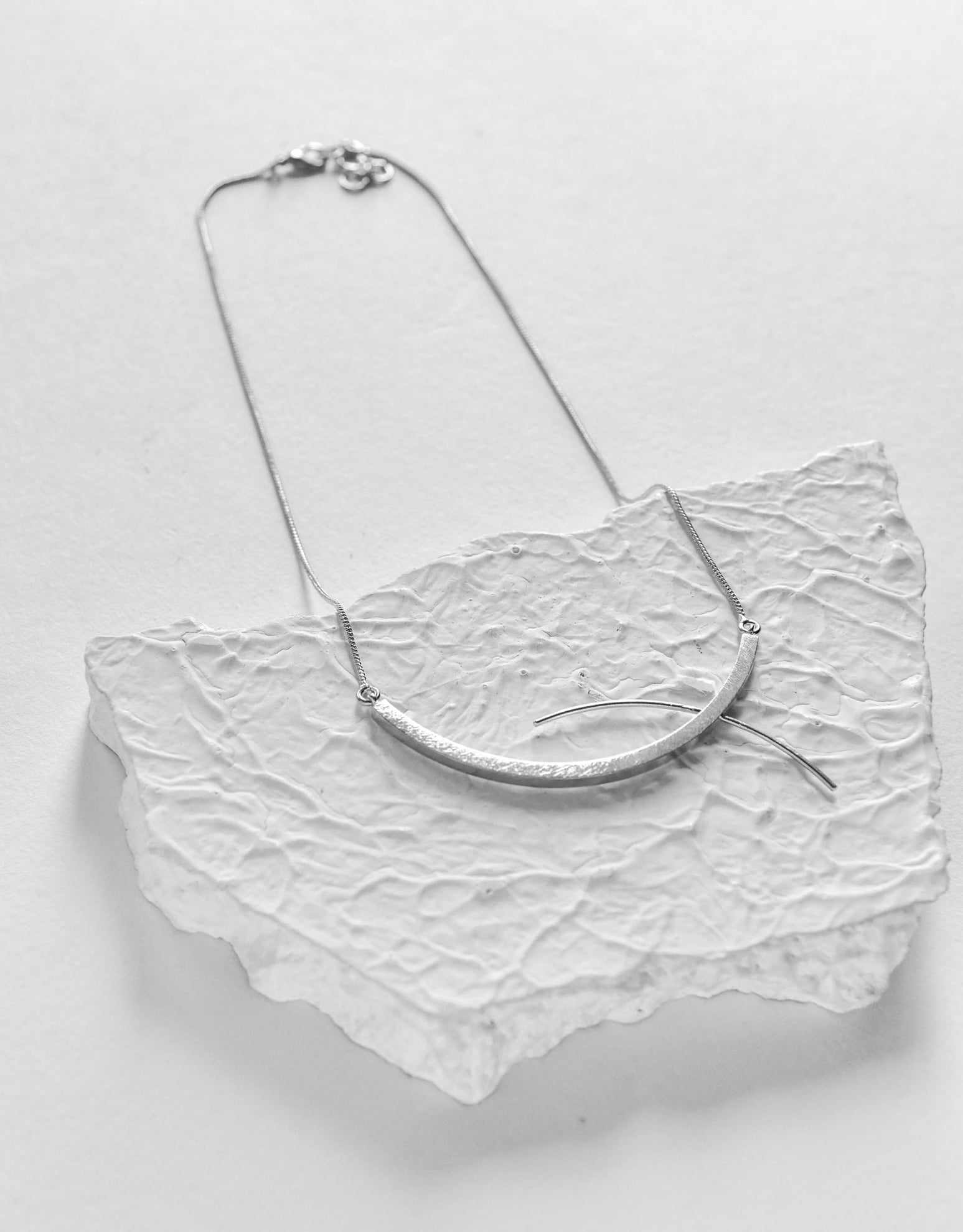 Koi Charm Neckpiece - CiceroniDE'ANMA