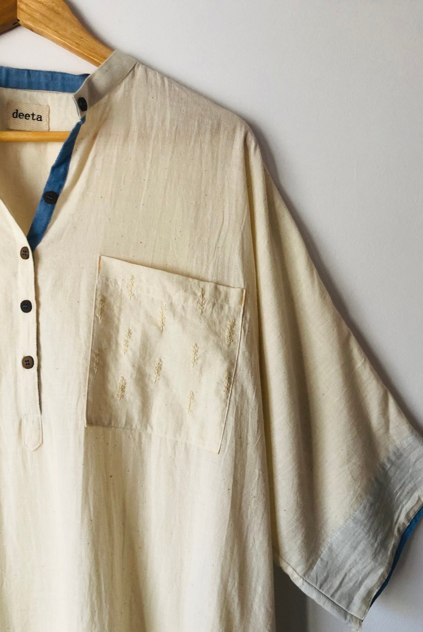 Kora Unisex Tunic - CiceroniTunicsDeeta