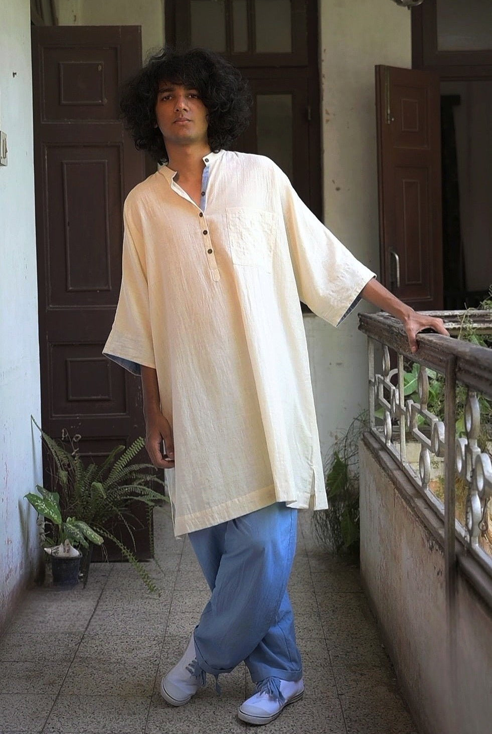 Kora Unisex Tunic - CiceroniTunicsDeeta