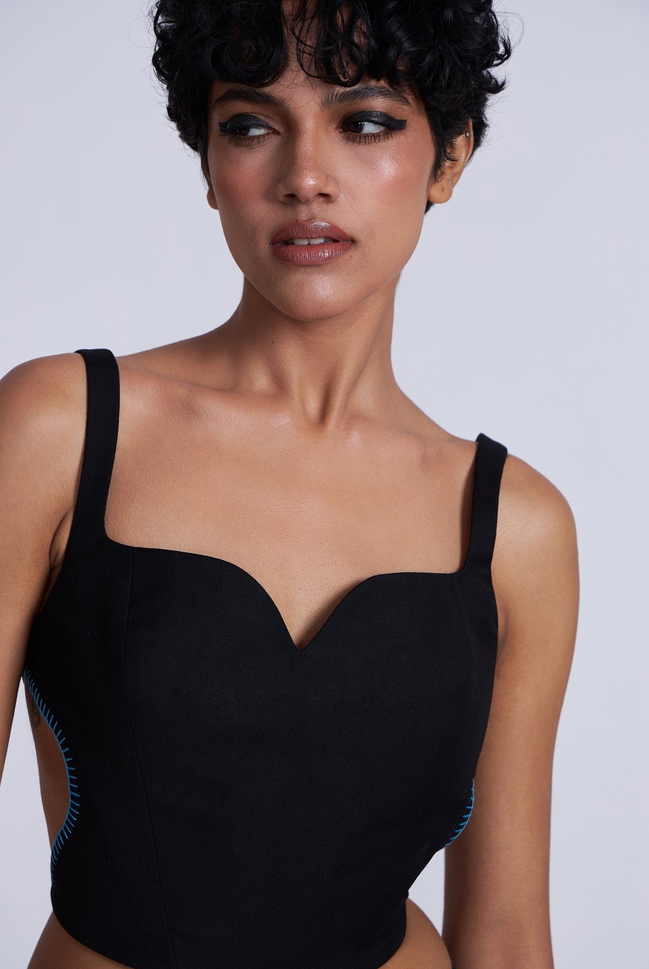 Kuro Cut-Out Corset - CiceroniCrop top, CorsetAdvait