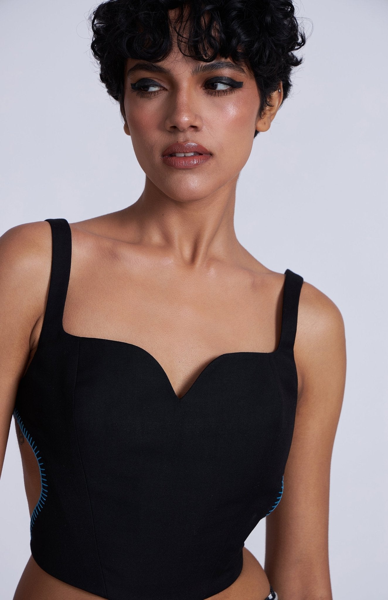 Kuro Cut-Out Corset - CiceroniCrop top, CorsetAdvait