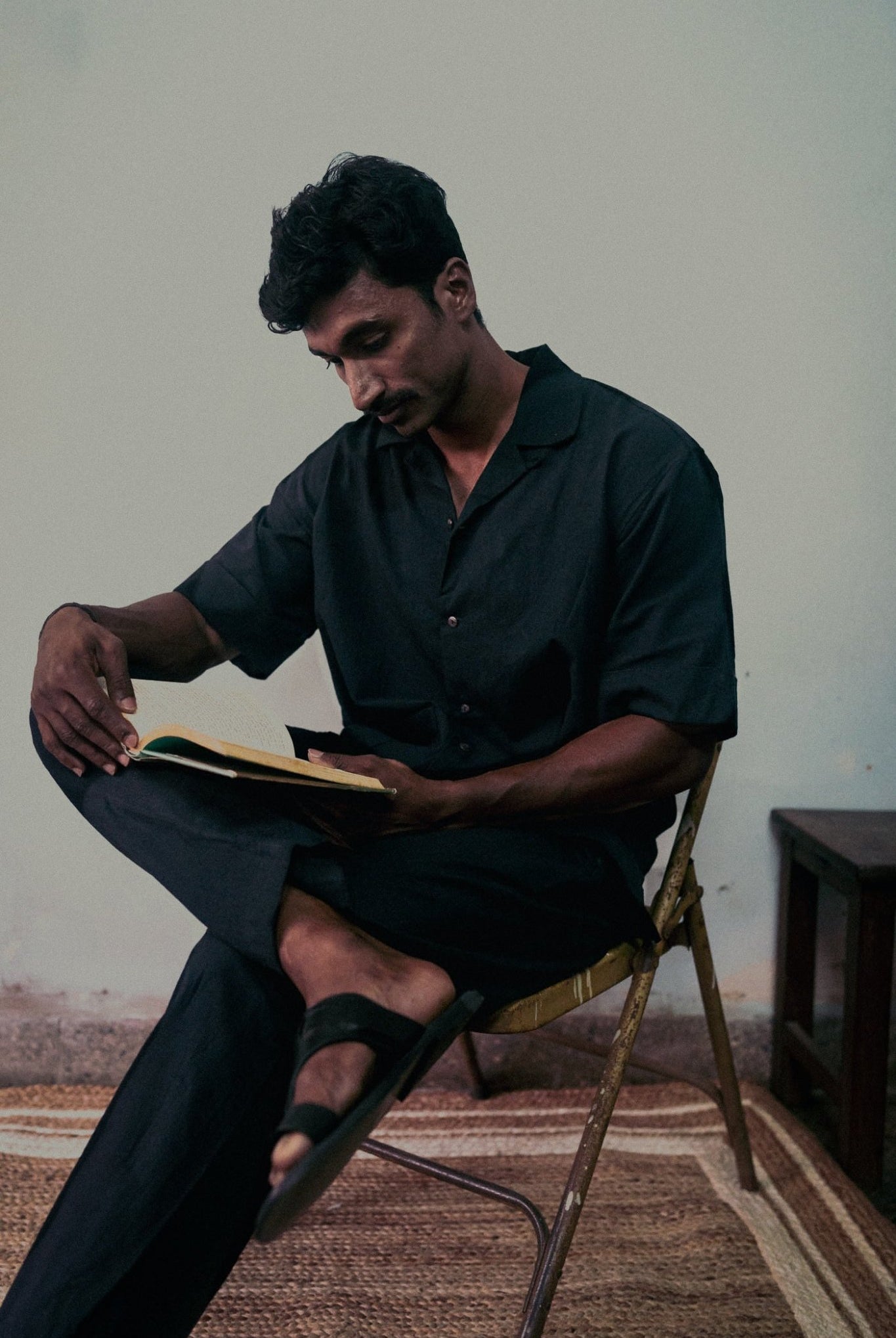 Kuro Shirt - CiceroniShirtDeeta