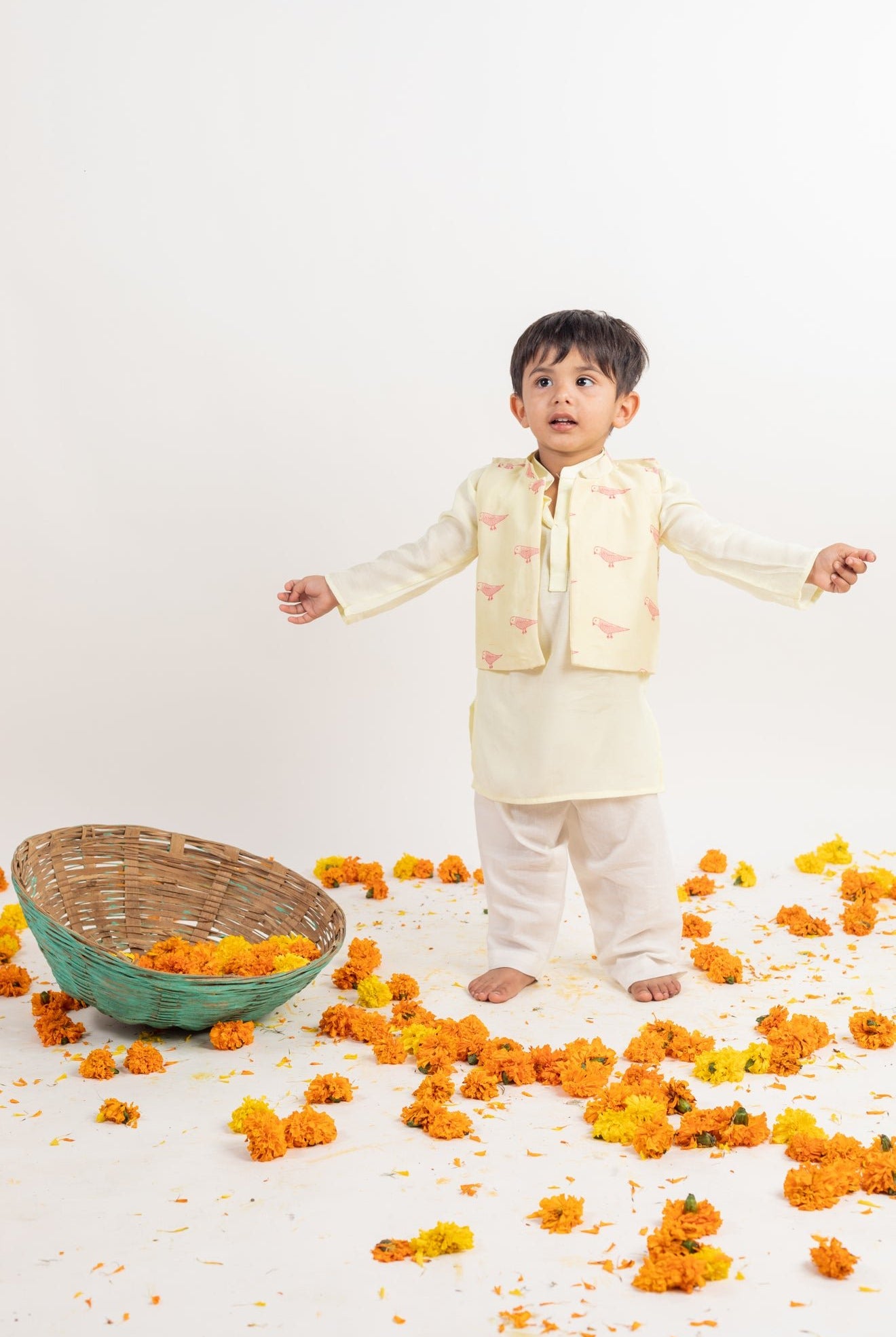 Kurta Jacket And Pyjama Set - CiceroniMr. Brat