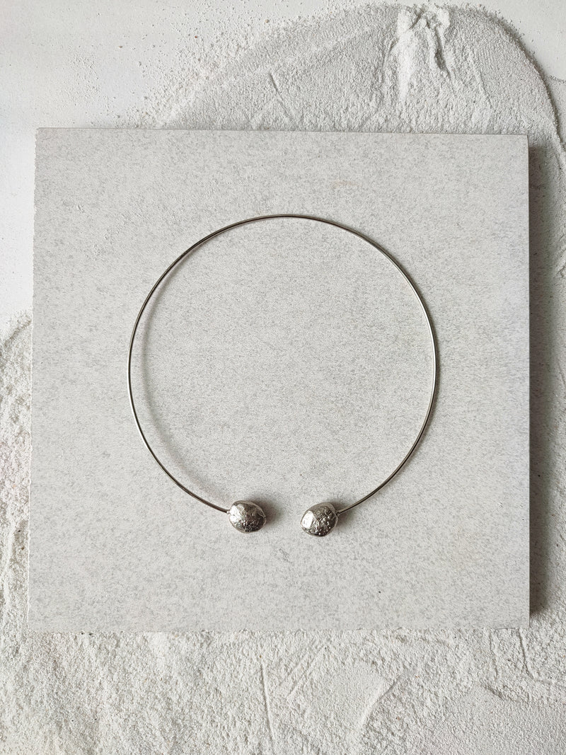 Lia - CiceroniNeckpieceDE'ANMA