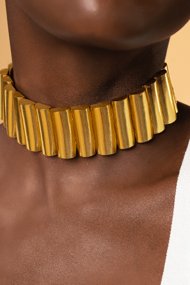 Log Necklace - Gold Tone - CiceroniNeckpieceEquiivalence