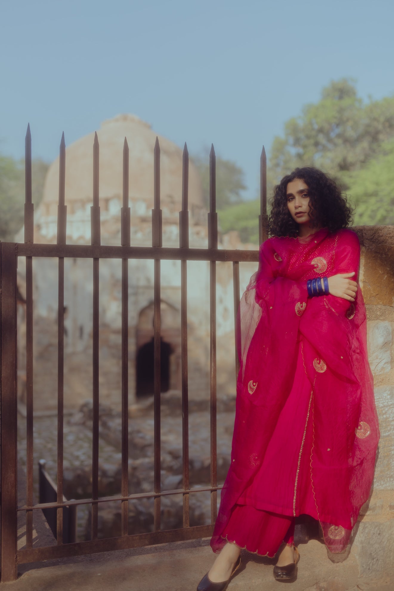 Magenta Chand Odhani - CiceroniNirjara