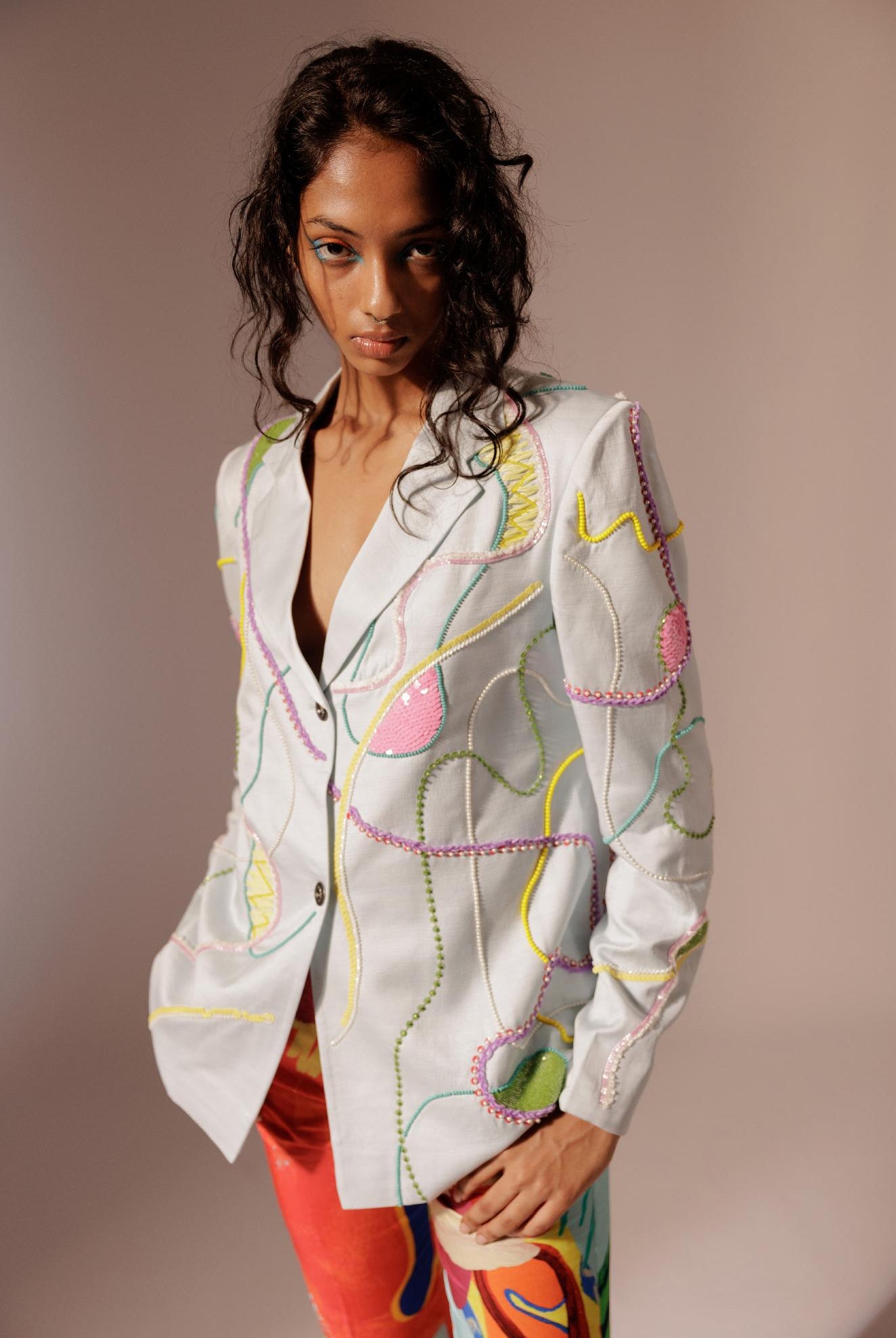 Maia Embroidered Blazer - CiceroniBlazersAdvait