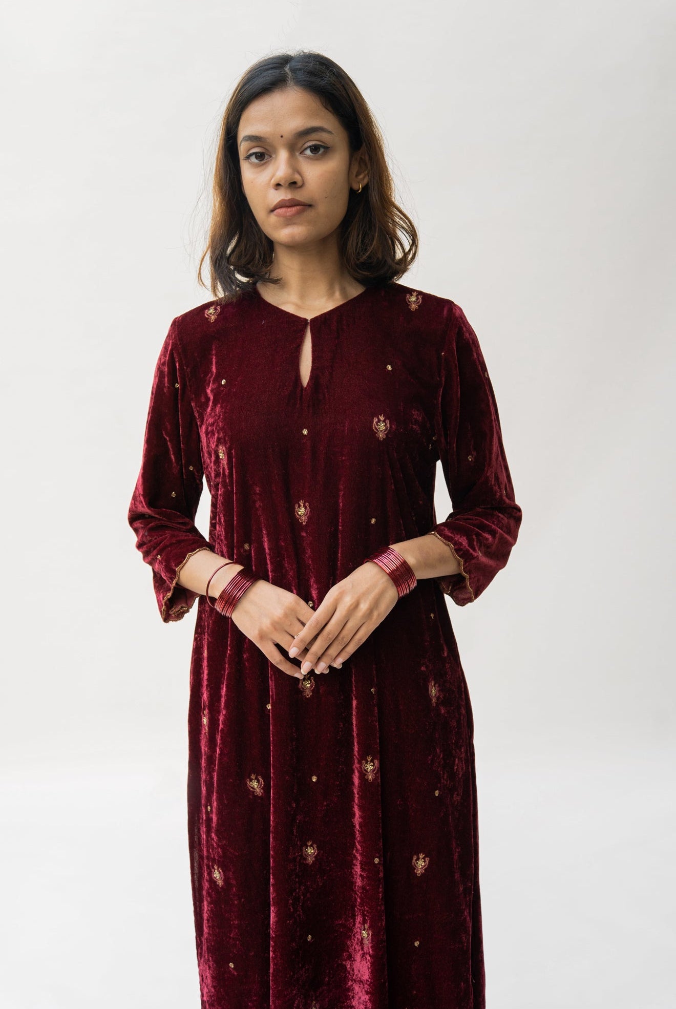 Maroon Noorah Velvet Kurta Set (set of 2) - CiceroniNirjara
