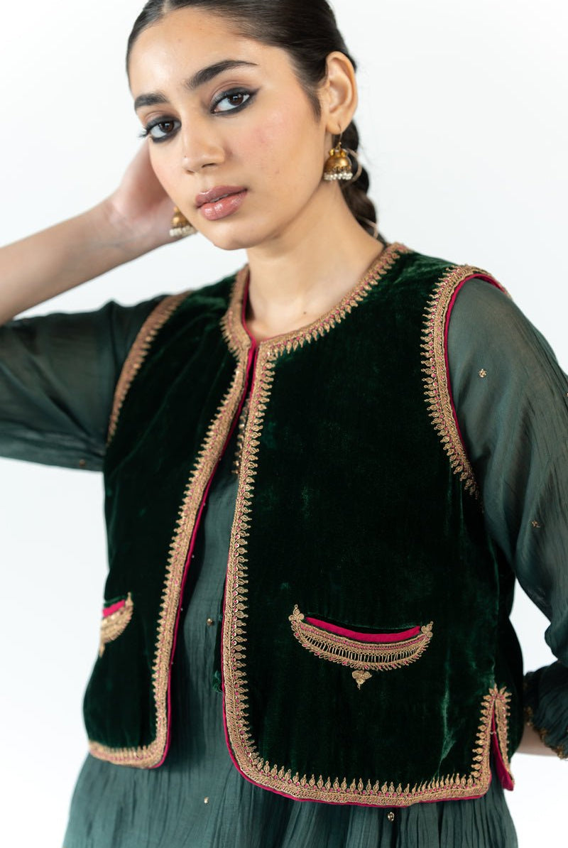 Masuma Sadri - CiceroniJacketsNirjara