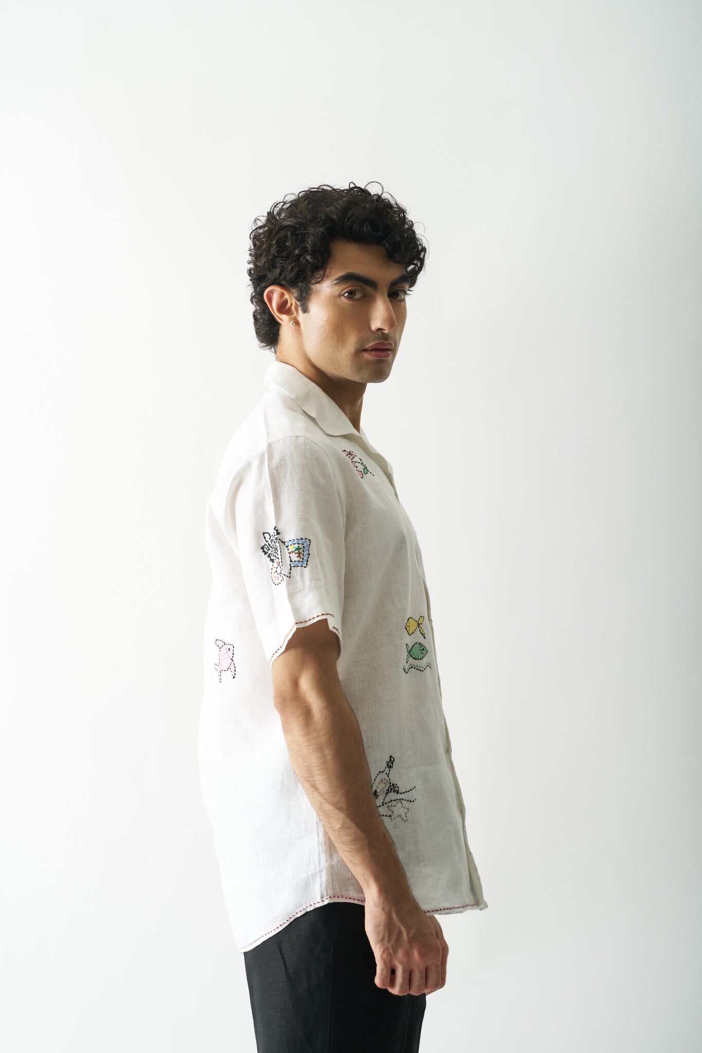 Mens Hand Embroidered Pure Linen Shirt - Beach Bliss - CiceroniShirtCultura Studio