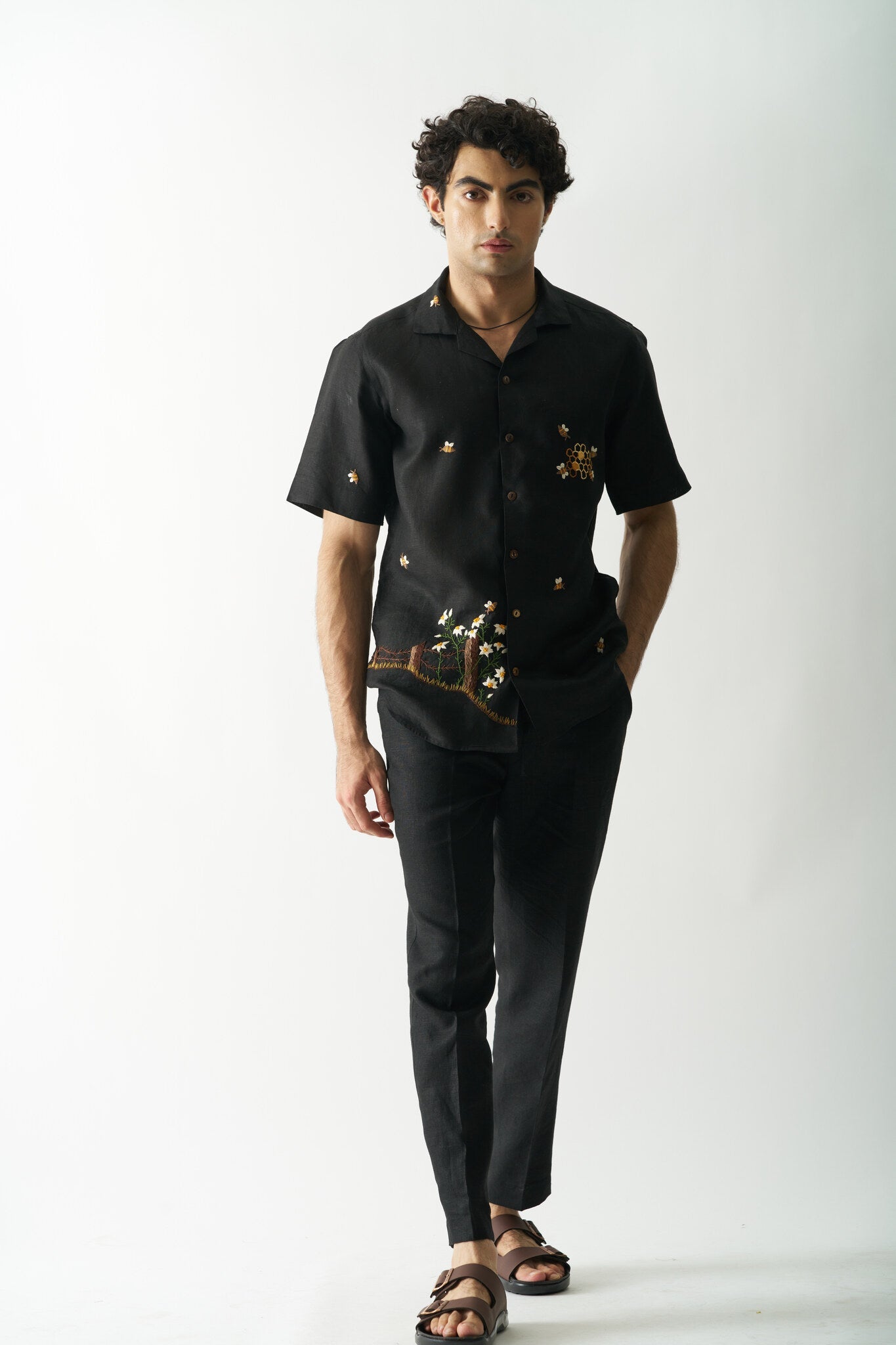 Mens Hand Embroidered Pure Linen Shirt - Buzzing Bees - CiceroniShirtCultura Studio