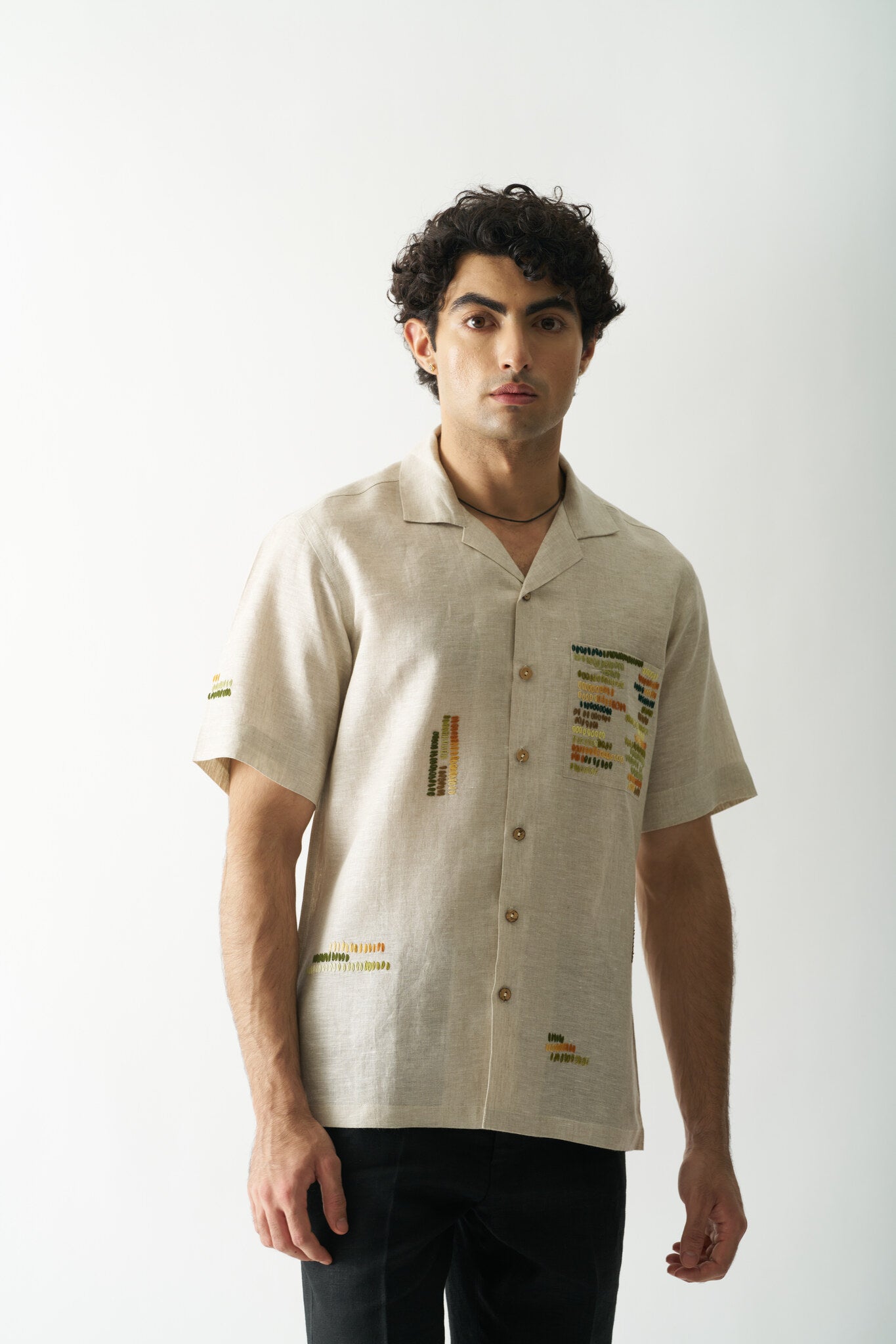 Mens Hand Embroidered Pure Linen Shirt - Classical Elegance - CiceroniShirtCultura Studio