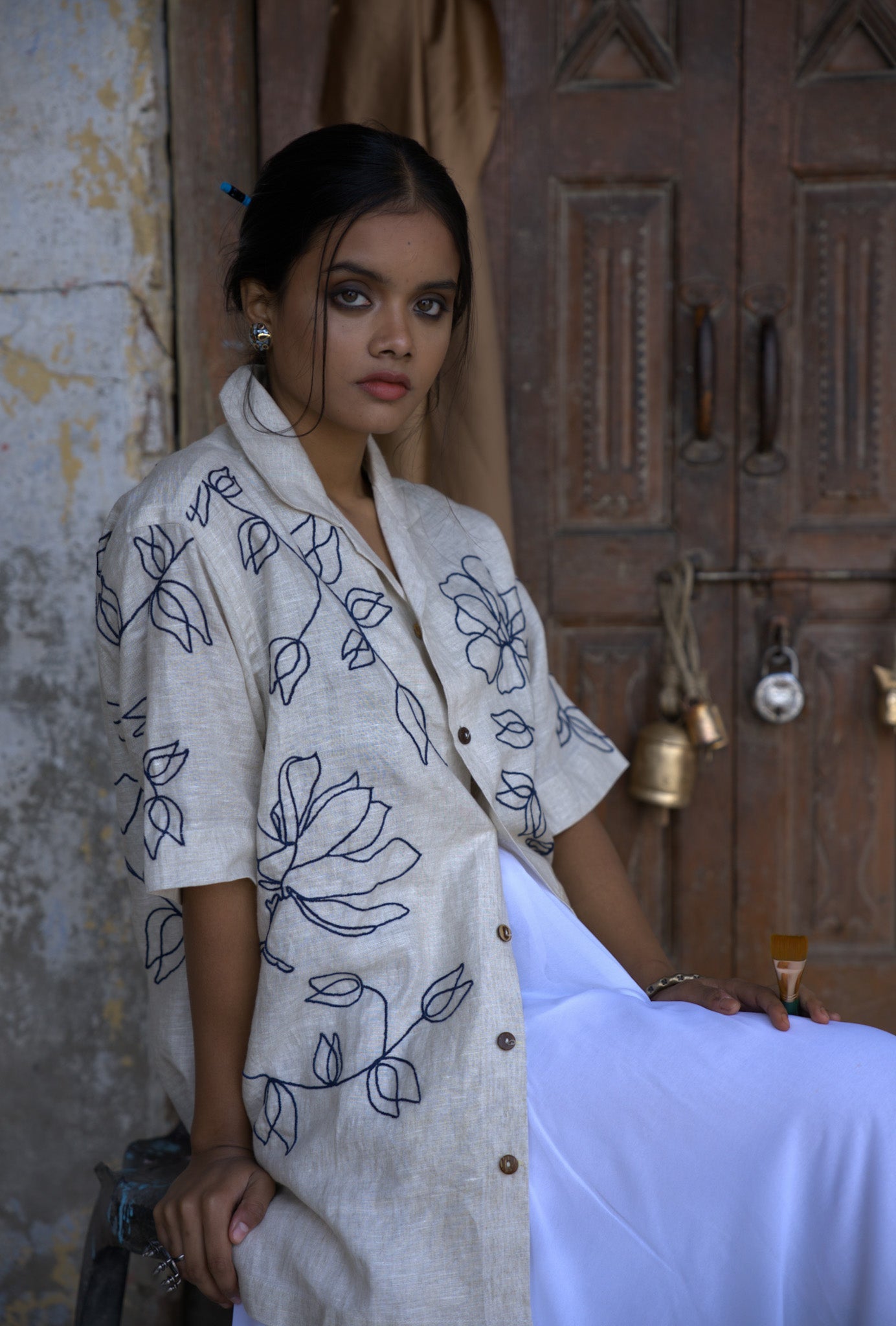 Mens Hand Embroidered Pure Linen Shirt - Floral Serenade - CiceroniShirtCultura Studio