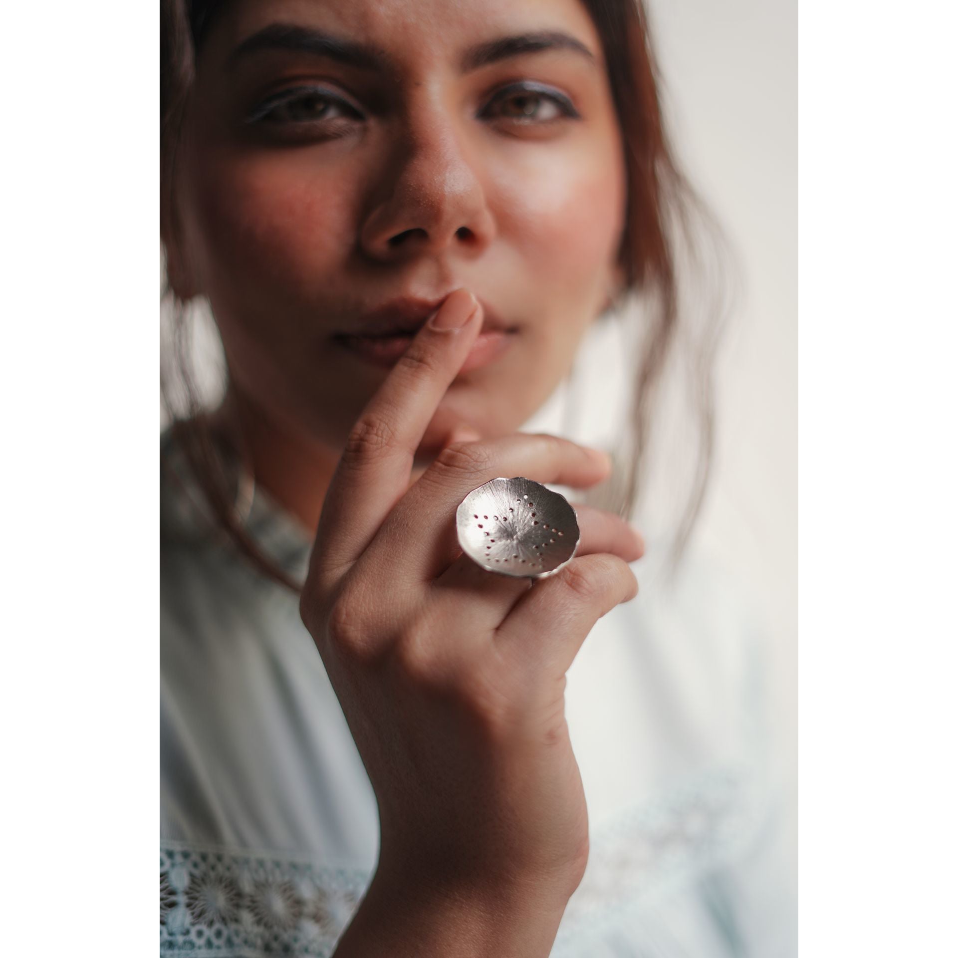 Mogra Solid Ring in Silver - CiceroniAarjavee